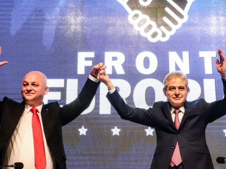 Përçahet Fronti Europian, Bejxhan Iljaz “rreshtohet” krah deputetëve të VLEN-it..!?