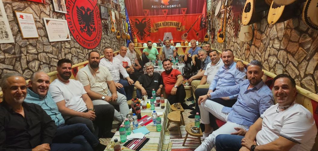 Kur kënga frymon dhe bashkon ! Shkruan Florim Useini