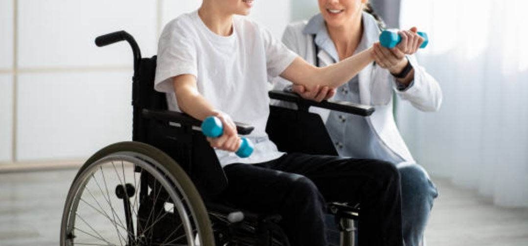 Pacienti sfidon paralizën, ecën pas 4 vitesh..!?