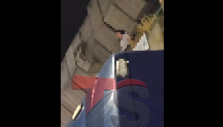 Vajza e re tenton të hidhet! Shpëtohet nga policia..!? (VIDEO)