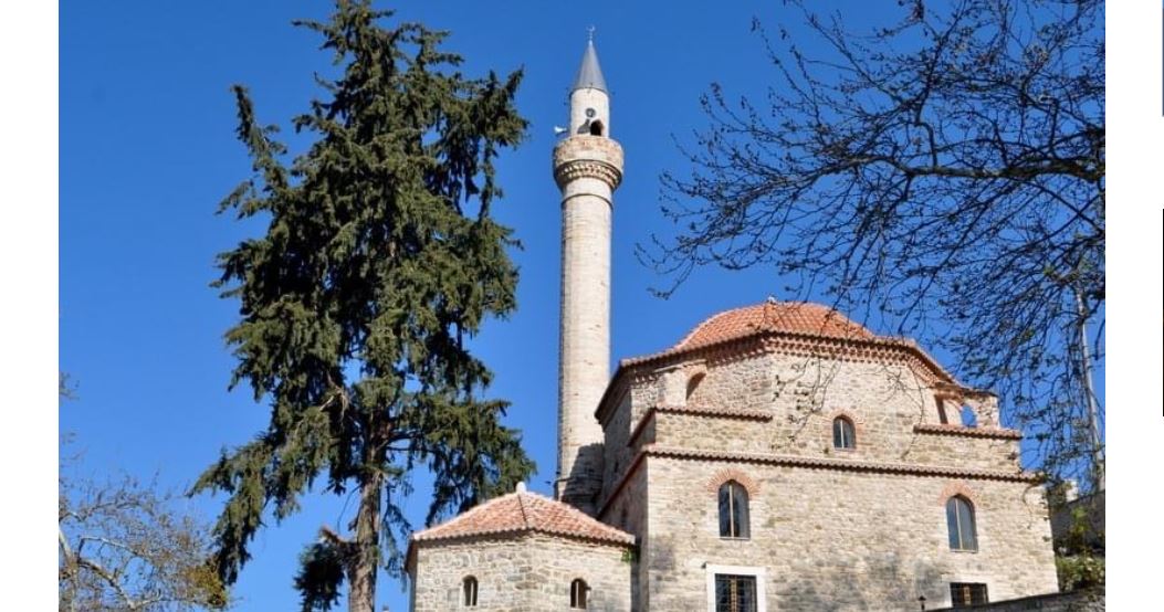 Kjo është Xhamia e vetme në Botë që mban emër të krishterë !