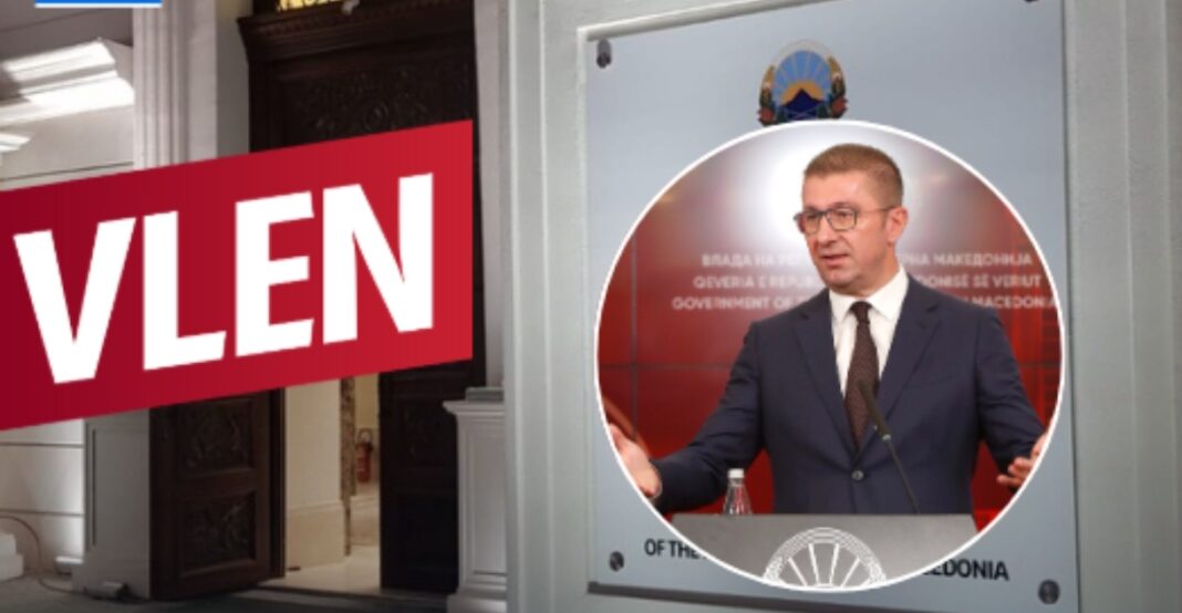 Mickoski: Qeveria funksionon shkëlqyeshëm