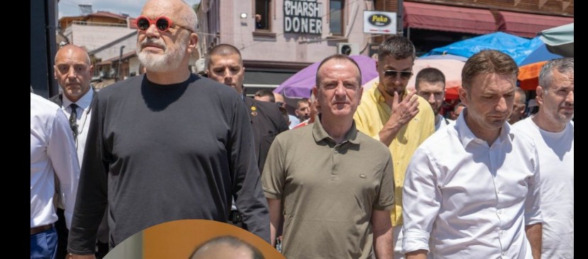 Rama bashkoi Bujarin dhe Taravarin..!?