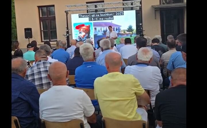 U mbajt manifestimi Thesari që na bashkon (VIDEO)