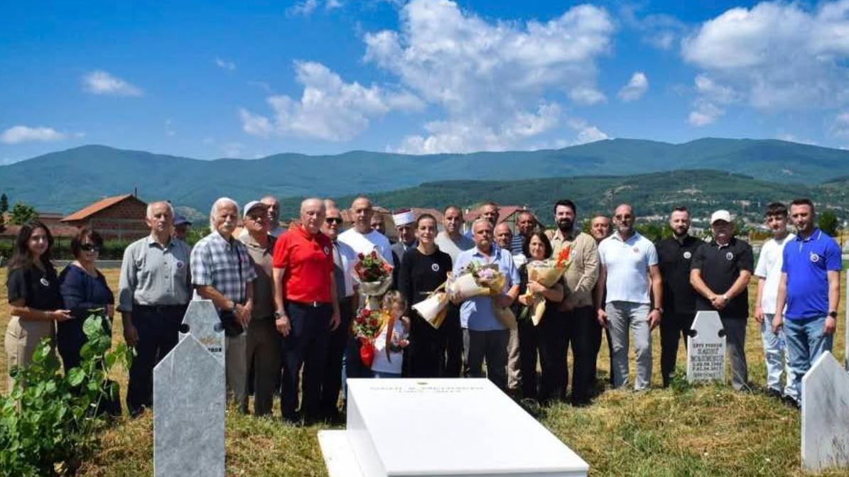 8 vite pa gjigandin e gazetarisë Qani Mehmedi