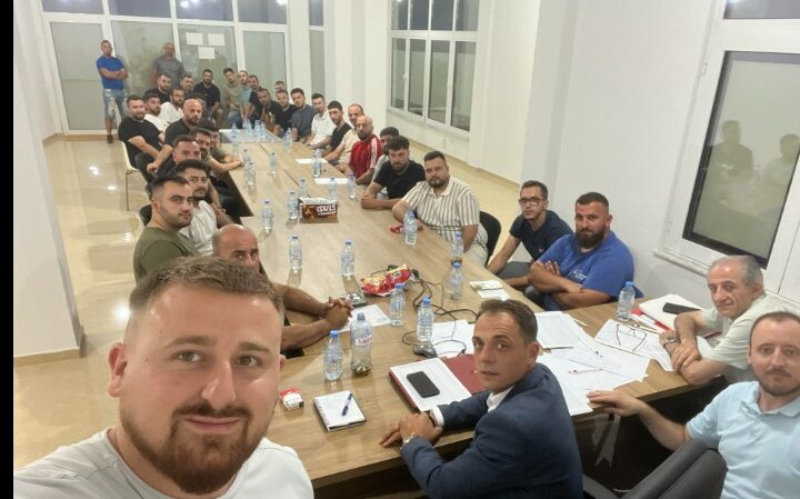 Kërçovë krijohen grupet punuese pë Fatmir Limanin