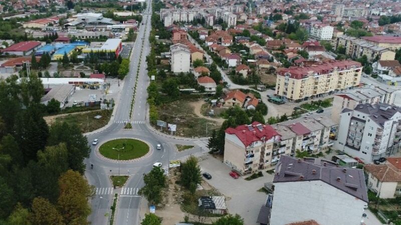 Mërgimi, plagë e vjetër e Kërçovës