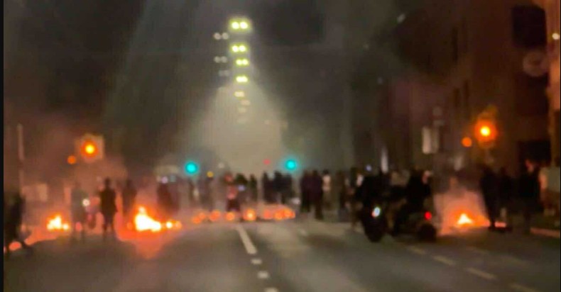 Zvicër : Lozana në flakë ! Protesta masive (VIDEO)