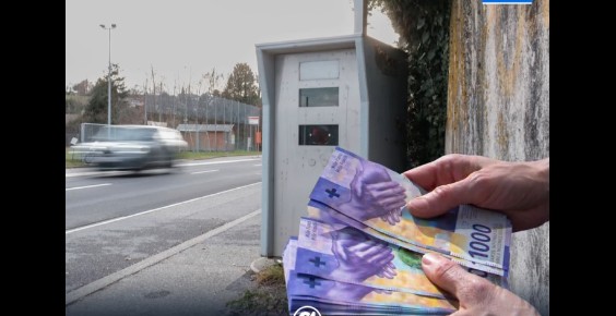 Zvicër: Nget makinën me 225 km/orë në rrugën ku lejohet 100 km/orë