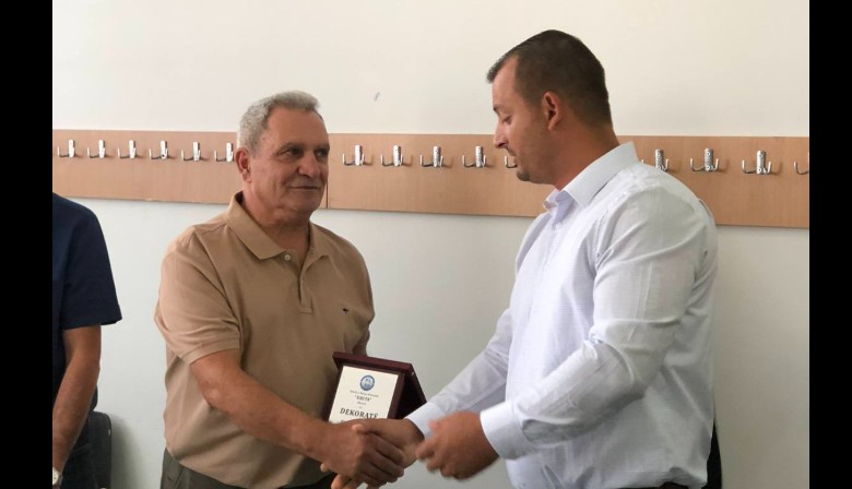 Tv Gurra: Urim për Profesor Xheladin Rushitin me rastin e pensionimit nga SHMK” DRITA”