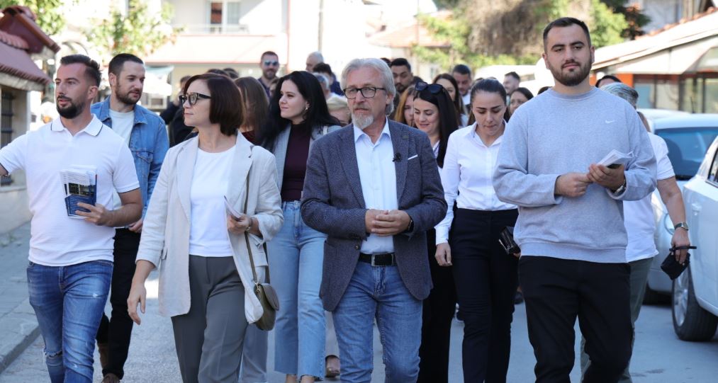 Bataljoni i Fatmir Limanit sot e vërshoi qytetin e Kërçovës