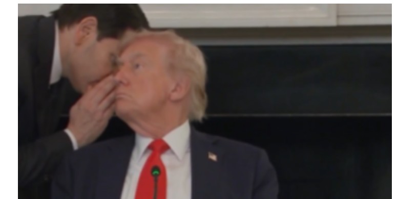 “Marrëveshja është arritur” – Çasti kur Rubio i pëshpërit lajmin Trumpit në vesh (VIDEO)