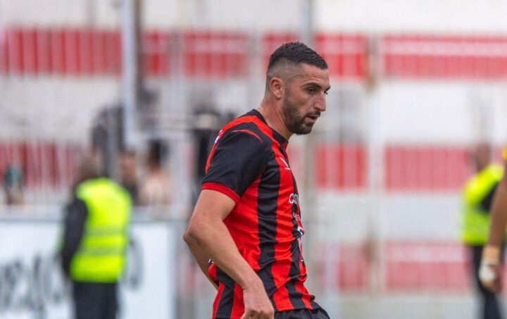 Reagon ndaj Fatmir Deharit futbollisti Kërçovar Mërgim Dani !