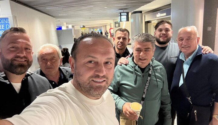 Kërçovarët e Texasit nisen drejt vendlindjes