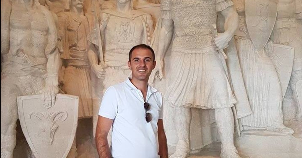 Reagon Ekonomisti Besfort Imeri ndaj ofendimeve të Fatmir Deharit !