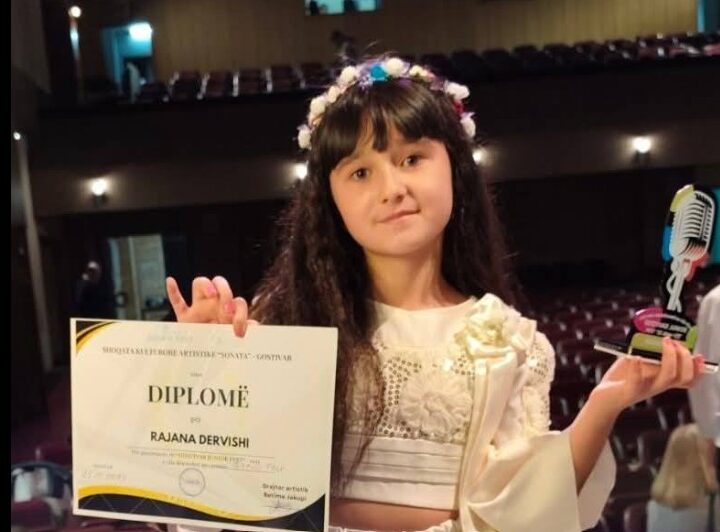 Ylli i vogël kërçovar që na mbushi zemrat me krenari – Rajana Dervishi