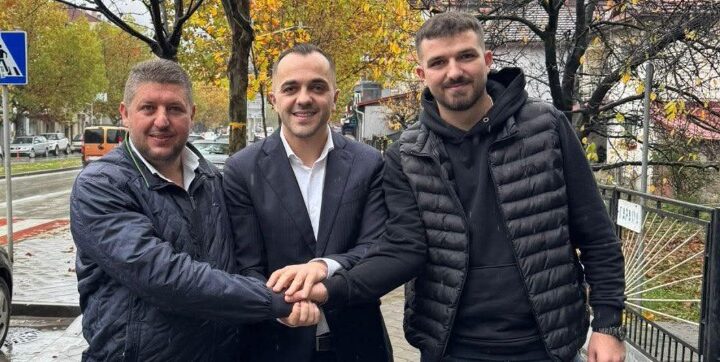 Tv Gurra: Këshilltarët e pavaru nuk votuan !