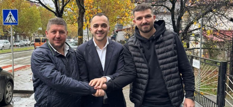 Tv Gurra: Këshilltarët e pavaru nuk votuan !