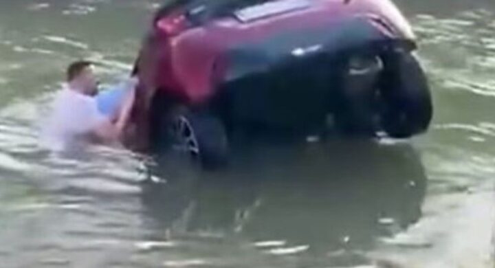 Itali: Rrëfimi i shqiptarit që u hodh në ujë për të shpëtuar një jetë ?