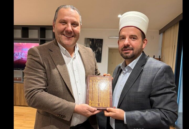 Myftinia e BFI – Kërçovë: Myftiu i Kërçovës në vizitë zyrtare te Kryetari i Komunës së Kërçovës