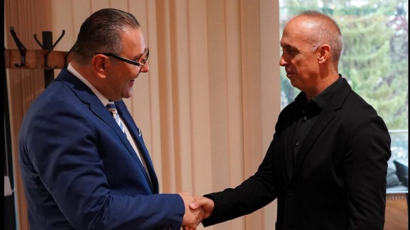 Shoqata Humanitare Greshnica Zvicër falenderon Fatmir Deharin dhe Aleksandar Jovanoskin