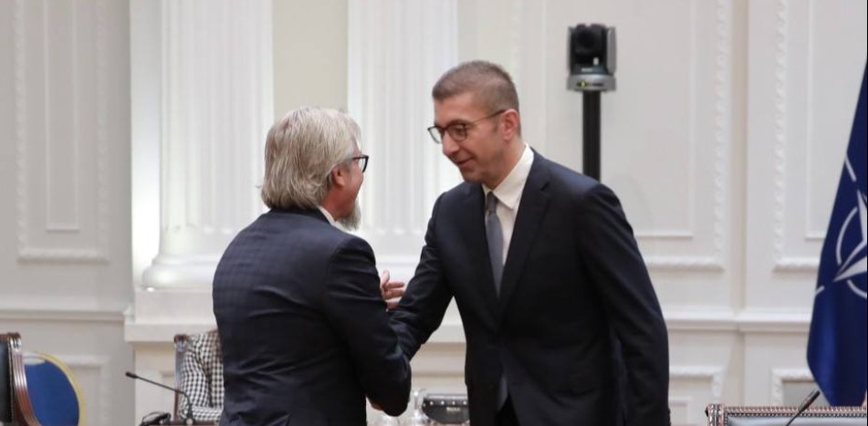 Ministri Fatmir Limani takim me kryeministrin Prof. Dr. Hristijan Mickoski