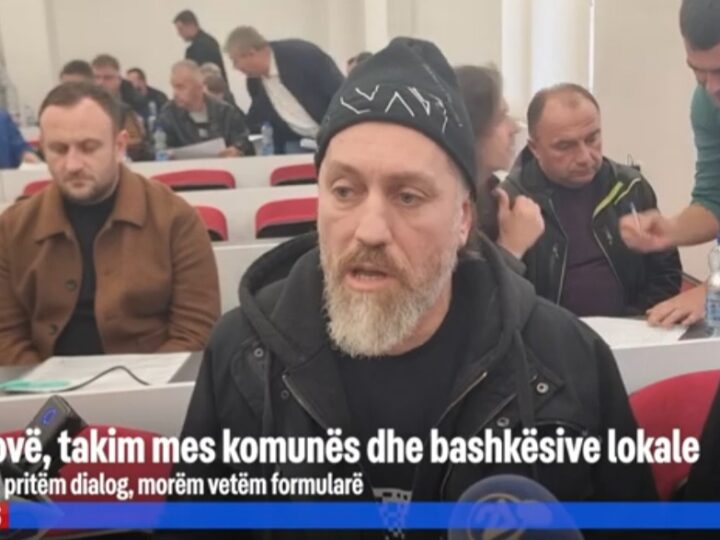 Kërçovë, takim mes komunës dhe bashkësive lokale! Banorët: Pritëm dialog, morëm vetëm formularë (VIDEO)