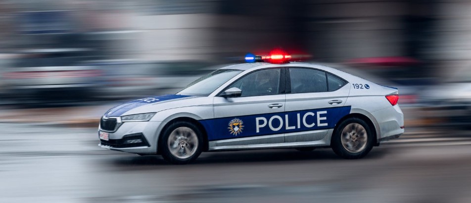 Vdes e moshuara! Policia u lajmërua nga qytetarët