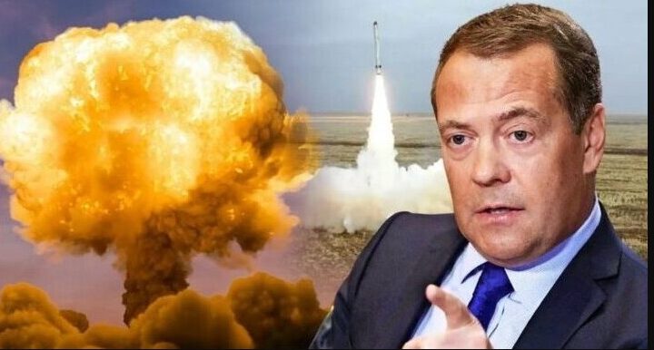 Medvedev: Nëse Trump vazhdon “kursin e tij paranojak”, do të shpërthejë Lufta III Botërore ?