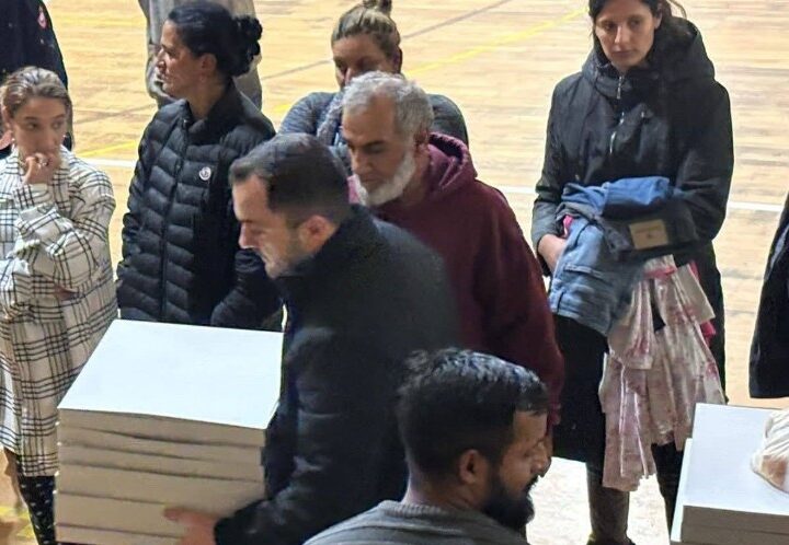 Kërçovë: Lëvizjes “Te Berza” u dalin në ndhimë persoanave që u përmbyten shtëpitë (VIDEO)