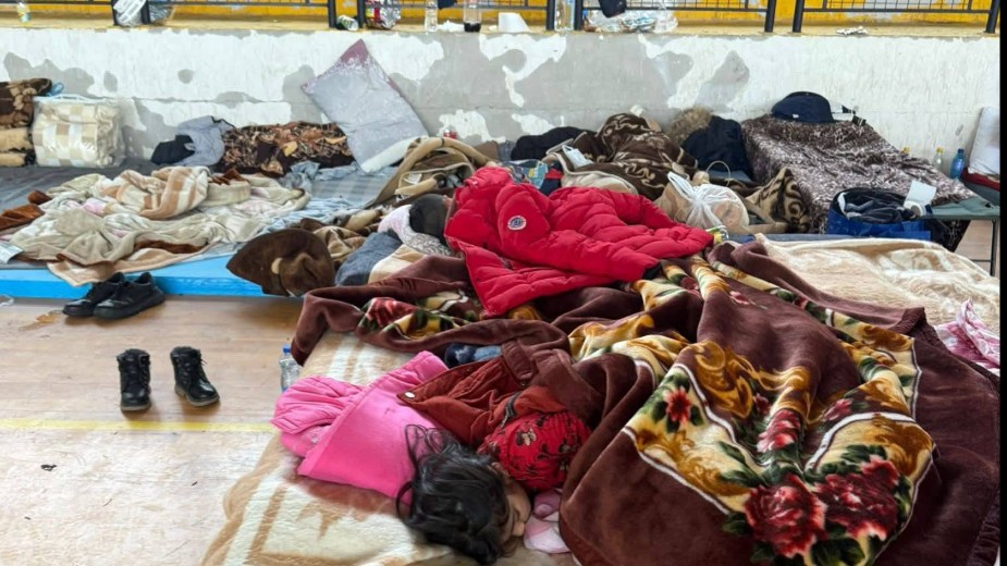 Rreth 30 familje të strehuara në sallën sportive të Ivanidollit pas përmbytjeve në Kërçovë !