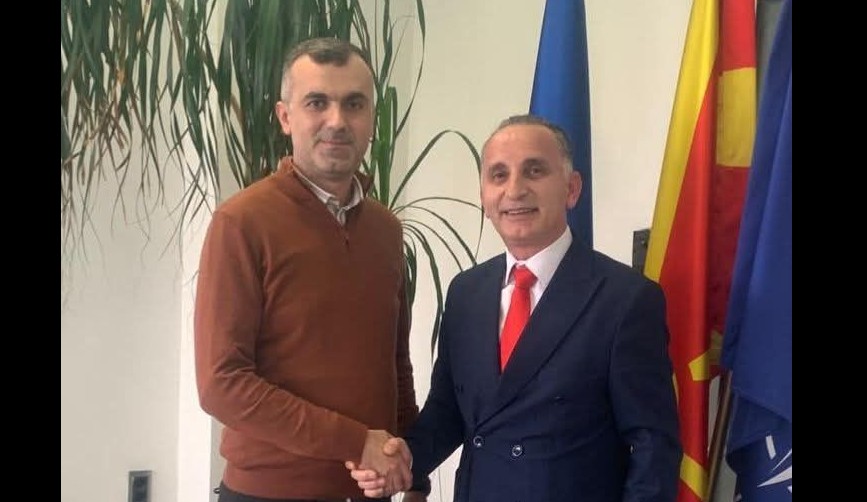 Dorëzohet mandati i Avokatit të Popullit, Ylber Rufati uron Selamin për detyrën e re