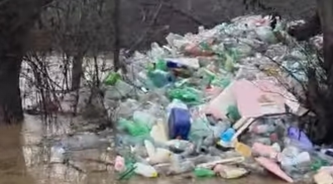 Faktori njeri shkak për përmbytjet në Kërçovë (VIDEO)