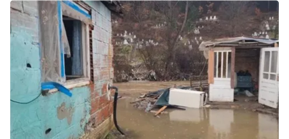 Kërçovë: Ndihma pas përmbytjeve! Kryqi i Kuq në mbështetje të familjeve (VIDEO)