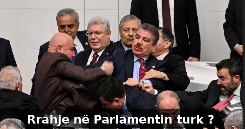 Rrahje në Parlamentin turk ? (VIDEO)