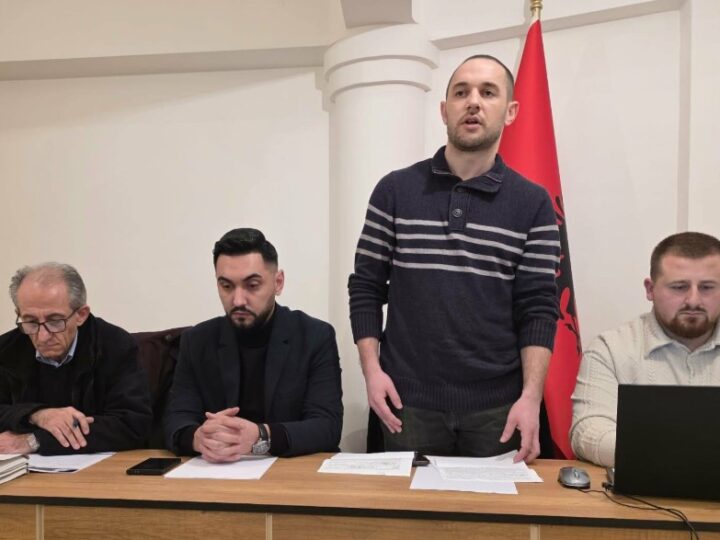 Pakënaqësi individuale në degën e Kërçovës !