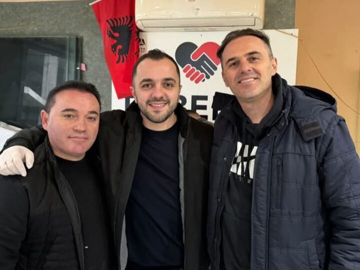 Dita e tretë Te Berza vazhdon me ndarjen e iftareve