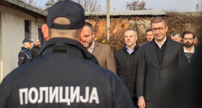 Mickoski: “Safe City” po jep rezultate – nuk ka kompromis në vozitje pa patentë, duhet të ketë rend