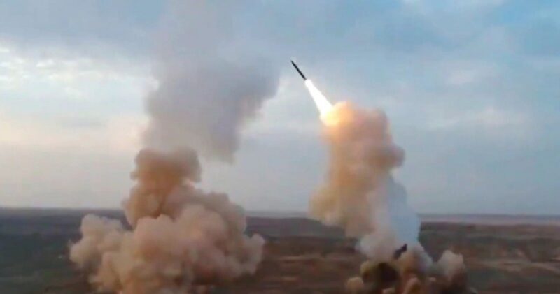 Bombardimi i Iranit i kotë, regjimi nuk do të bjerë! Ja kush e thotë ?