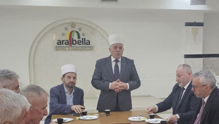 Reisul Ulema h.hfz. Shaqir ef. Fetai, vizitoi Myftinia e Kërçovës