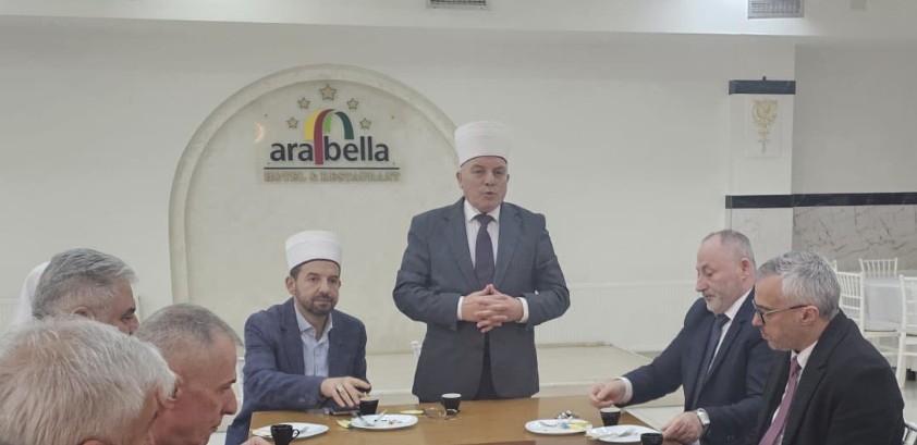 Reisul Ulema h.hfz. Shaqir ef. Fetai, vizitoi Myftinia e Kërçovës