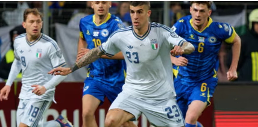 Bosnja shkruan histori mposhti Italinë, kualifikohet në Botëror