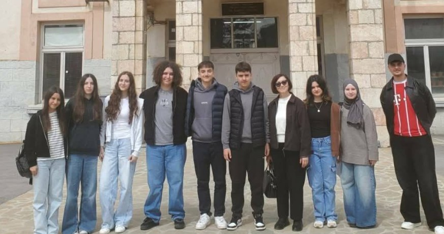 Suksese të shkëlqyera në Kimi: Nxënësit e Gjimnazit “Drita” triumfojnë në garat rajonale