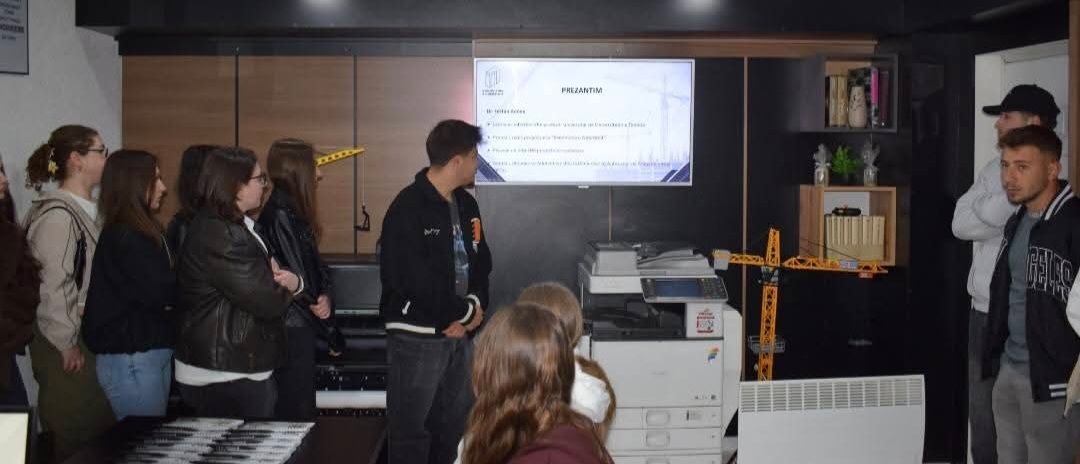 Kërçovë: Maturantët e SHMK“DRITA” njohin nga afër botën e inxhinierisë së ndërtimit