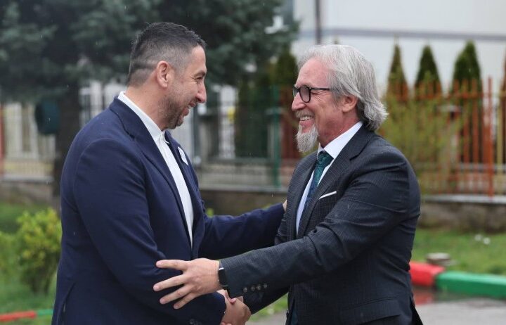 Fatmir Limani vizitoi shkollën Sande Shterjoski në Kërçovë