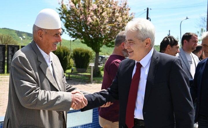 Tv Gurra: Ali Ahmeti Homazhe në Kërçovë dhe tek “Nëna Shqiptare”