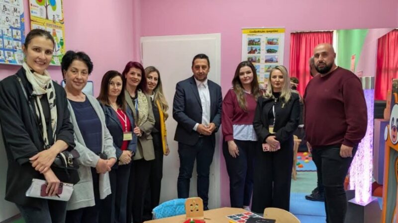 Kërçovë: Në shkollën  “Sande Shterioski” inaugurohet dhoma senzorike për nxënësit