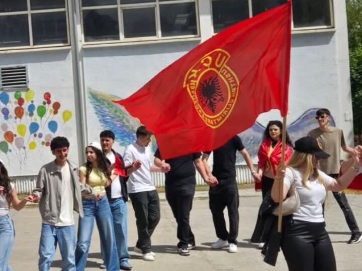Kërçovë: Maturantët festuan në oborrin e gjimnazit pa asnjë incident
