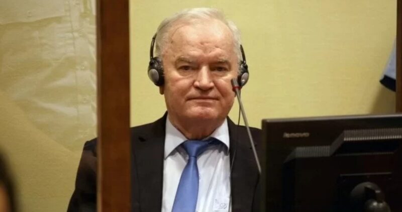 Krimineli Ratko Mlladiq në gjendje të keqe shëndetësore, afër vdekjes
