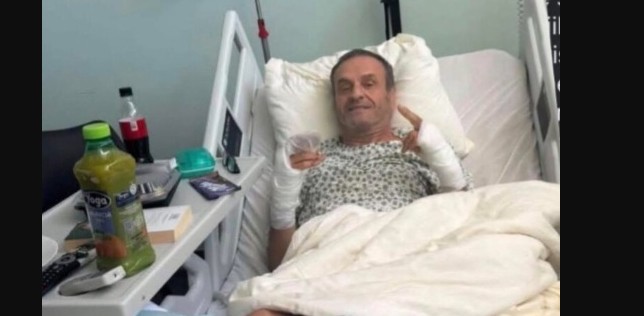 Publikohet fotoja e Sinan Vllasaliu në spita ! (FOTO)
